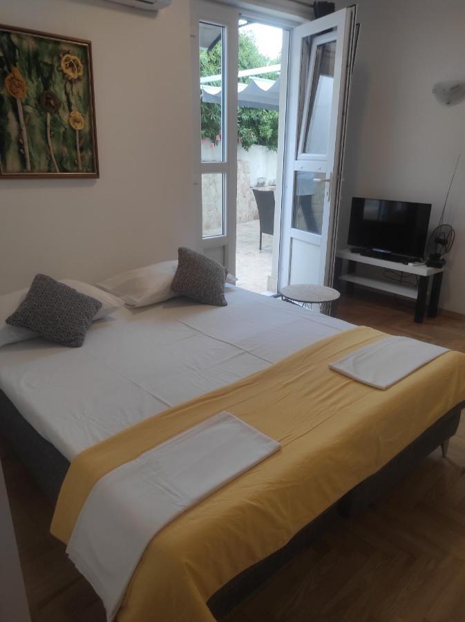 Appartement Olive Garden à Hvar Town Extérieur photo